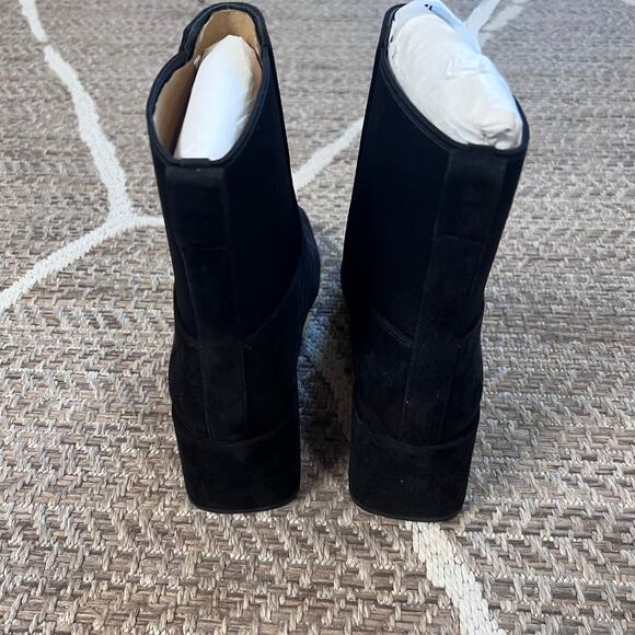 VINCE. Kimmy Bootie Sz 10M - Picture 5 of 5